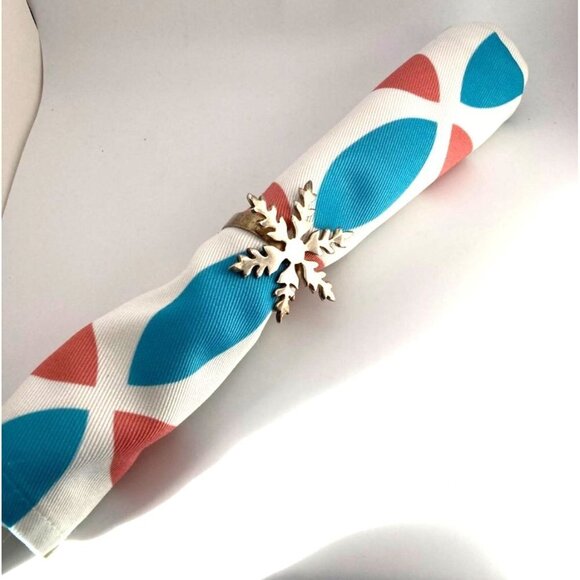 Vintage Silver Plated Copper Snowflake Napkin Rings - Picture 6 of 7